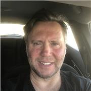 Soy licenciado en psicología con máster universitario en Coaching educativo y la formación de formador de formadores